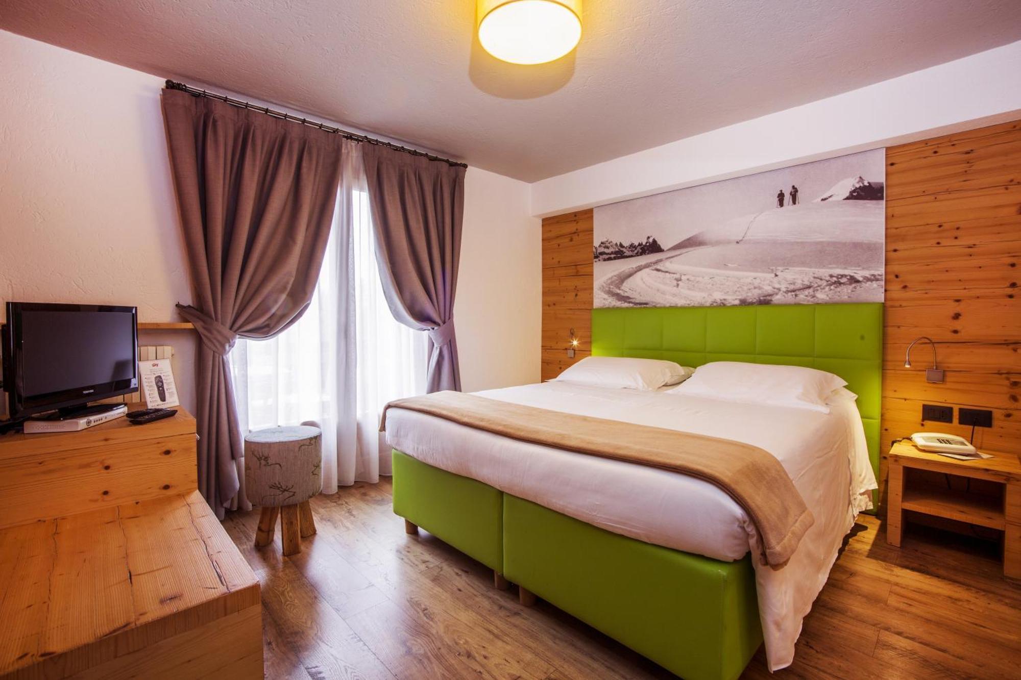 Hotel Pilier D'Angle & Wellness Courmayeur Exterior foto
