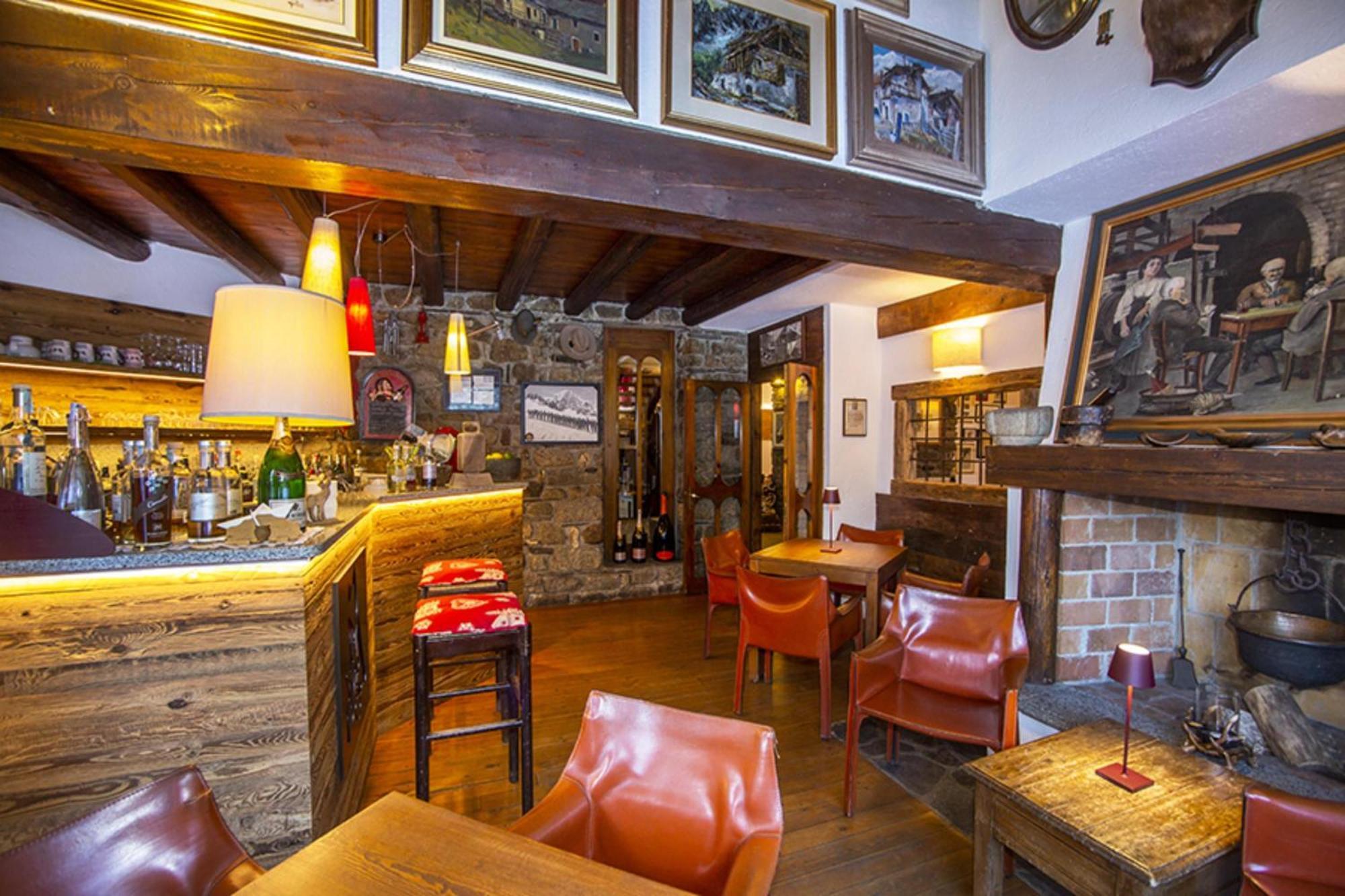 Hotel Pilier D'Angle & Wellness Courmayeur Exterior foto