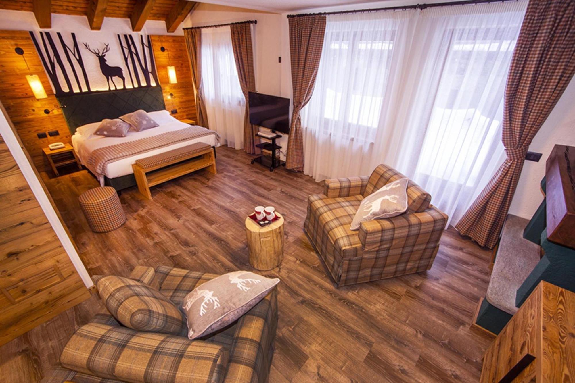 Hotel Pilier D'Angle & Wellness Courmayeur Exterior foto