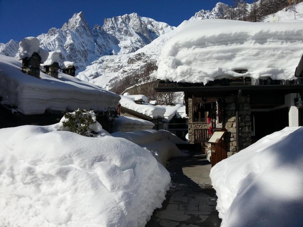 Hotel Pilier D'Angle & Wellness Courmayeur Exterior foto